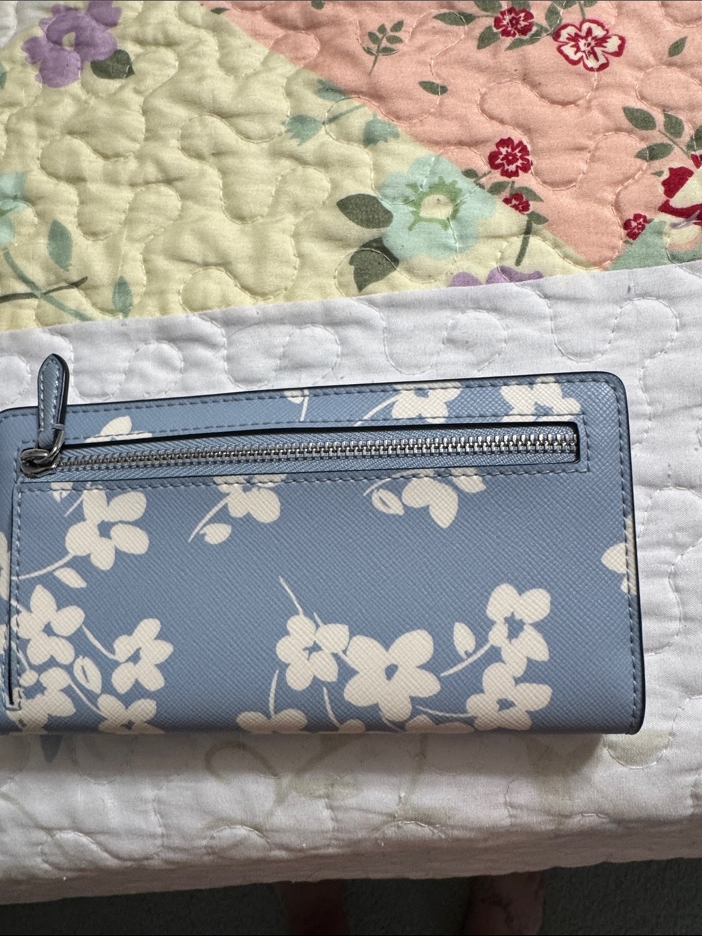 kate spade Blue Floral Tote Bag with matching wallet - Picture 5 of 6